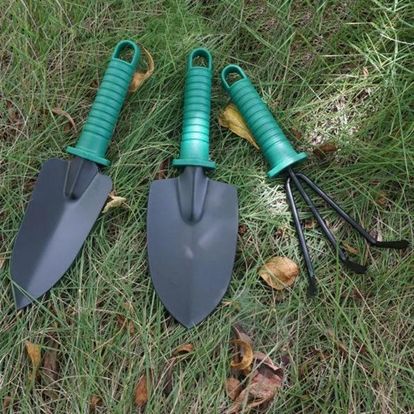 Kit de Jardinage 5 Pièces – Pelle, Râteau, Sécateur, Pulvérisateur – Outils Antirouille avec Poignées Confort - Image 6